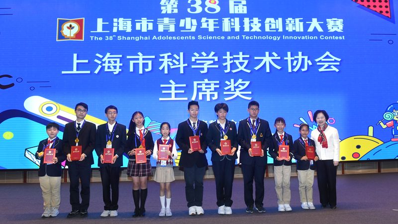 混合云架构定制，如何确保高效与稳定？**